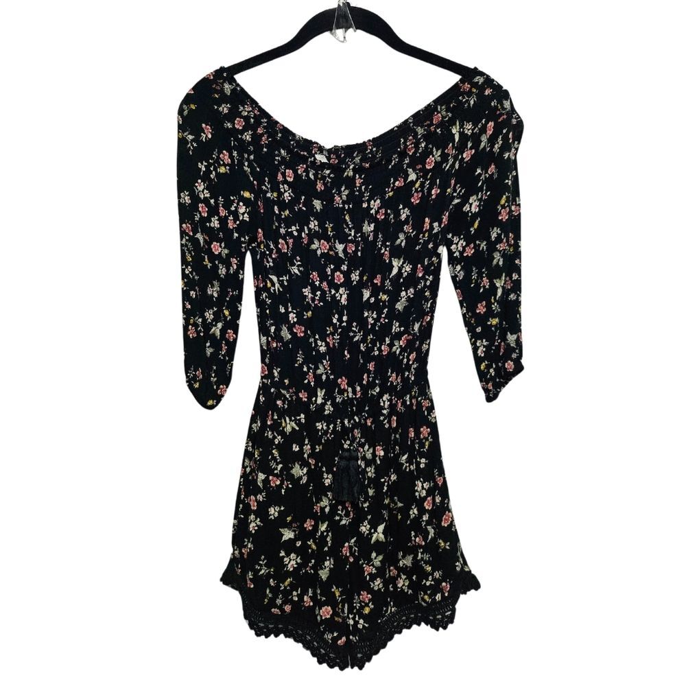 Abercrombie & Fitch Ditsy Floral Off Shoulder Floral Crochet Hem Romper Size XS